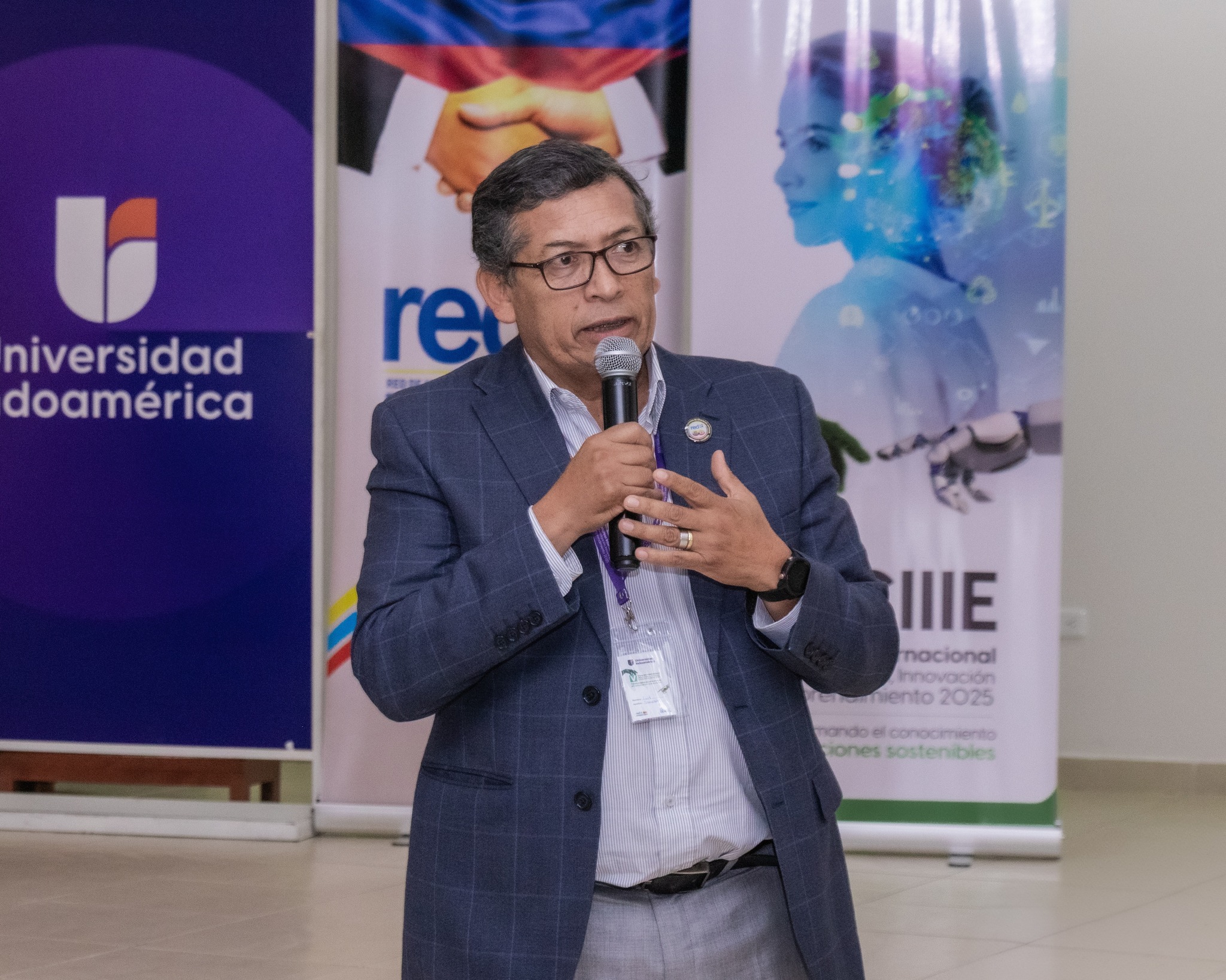 Ponencia en CIIIE