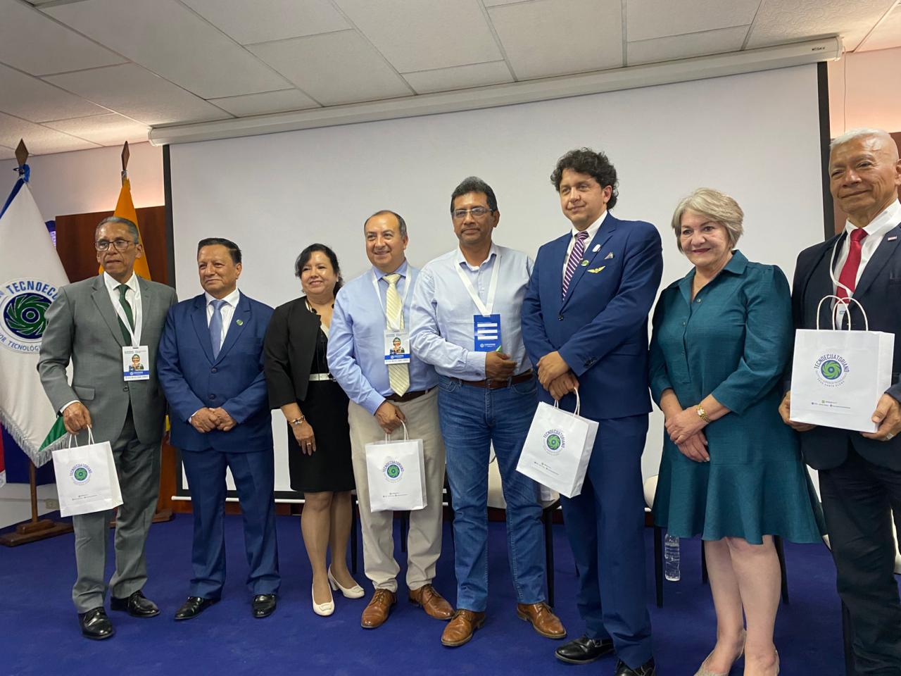 Exposición Tecnológica